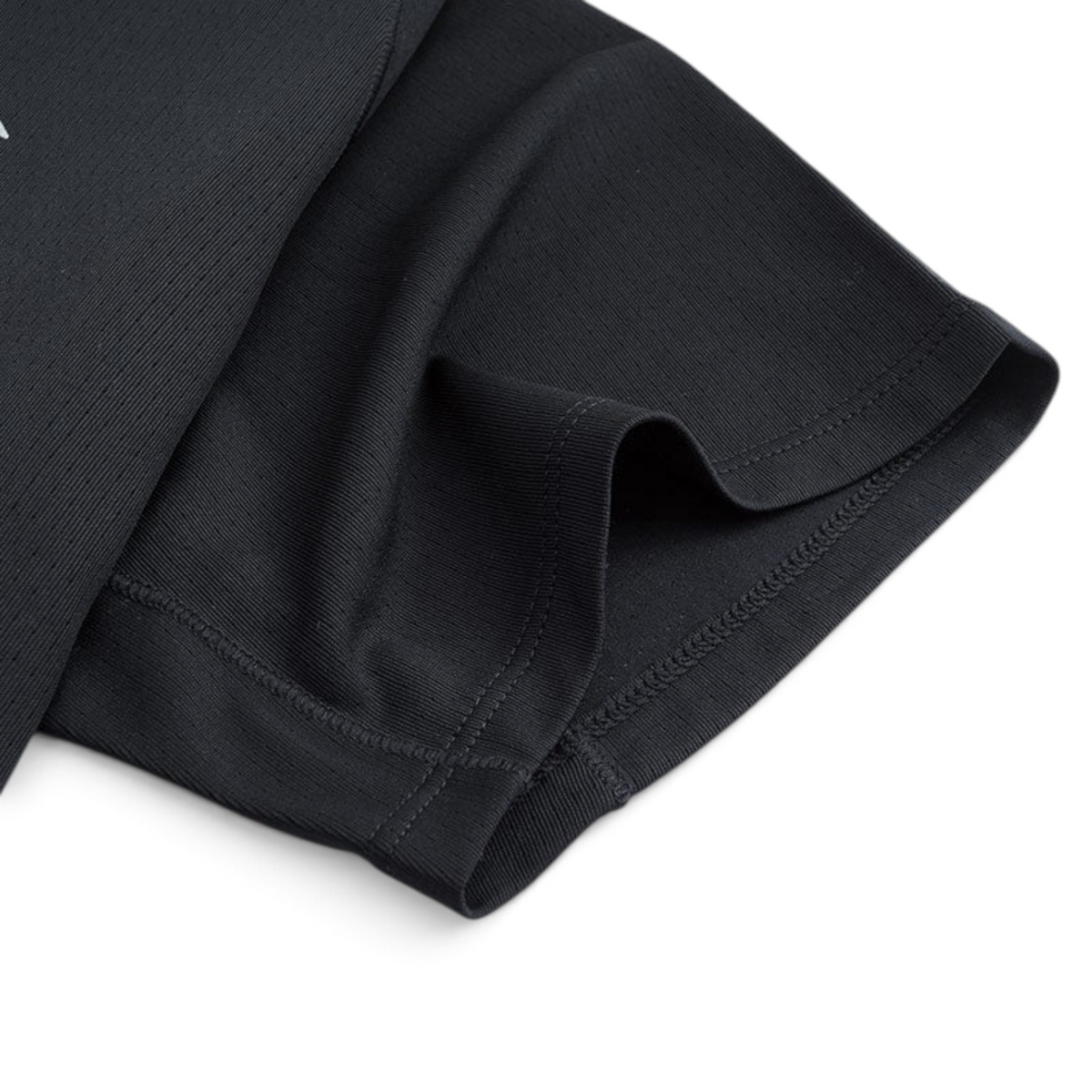 FRG ANTA black lightweight knit running t-shirt sleeve with heat-wicking fabric texture