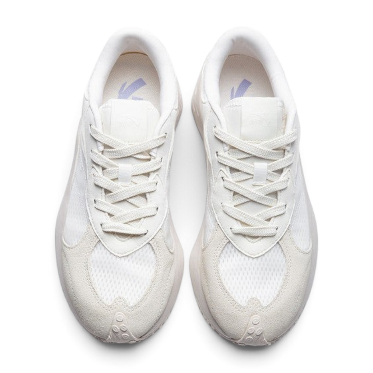FRG ANTA Heritage casual sneakers in grey and beige featuring breathable mesh and suede panels, top-down view.