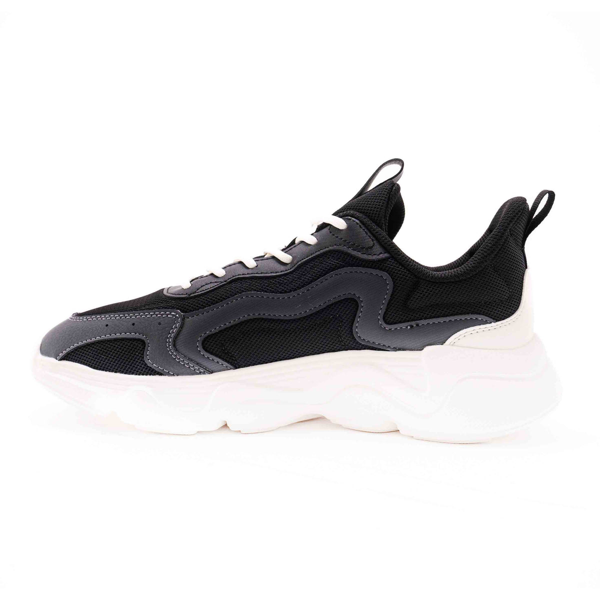 CASUAL SHOES