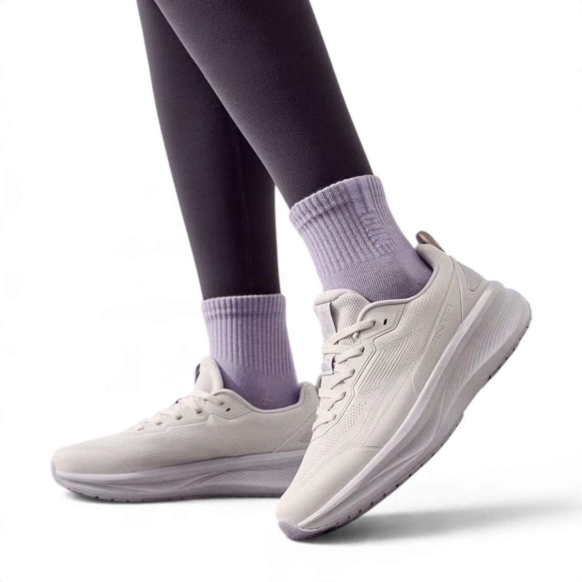 ANTA Women’s EBUFFER Training Shoes in Light Grey – product view 2