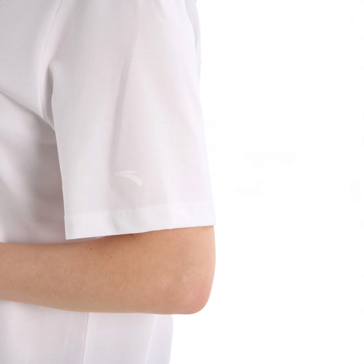 ANTA Women’s TRN T-Shirt in White – product view 7
