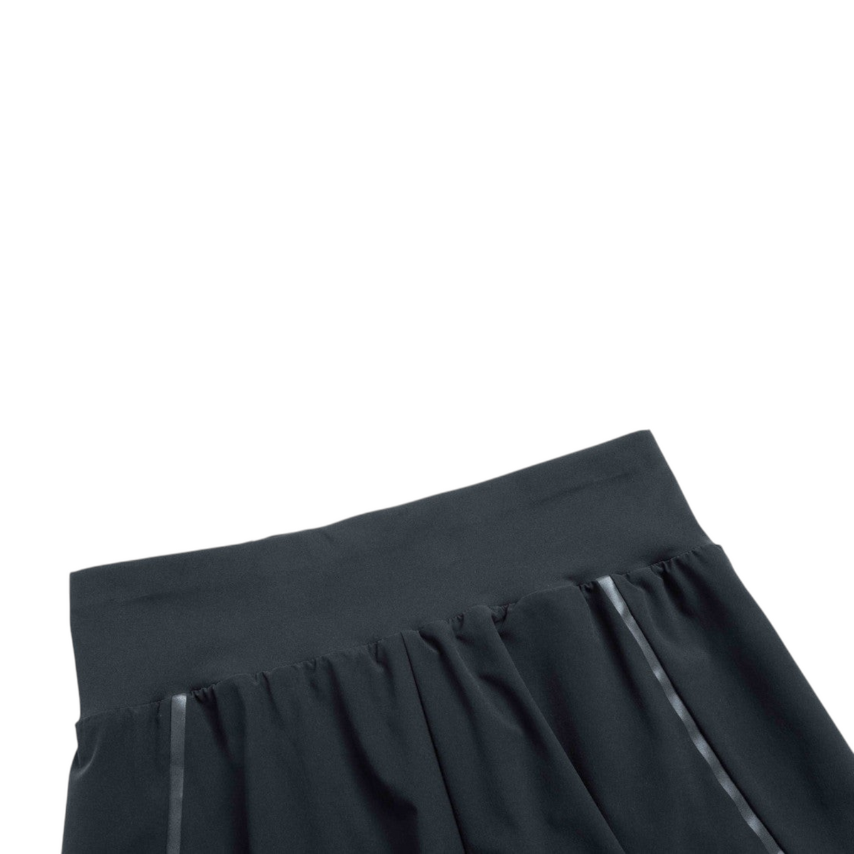 FRG ANTA A-Cool black running shorts featuring a wide elastic waistband and breathable performance fabric