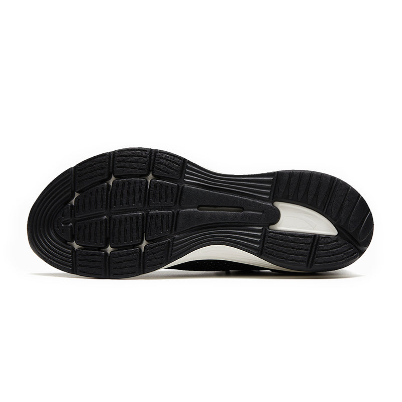 RUNNING SHOES