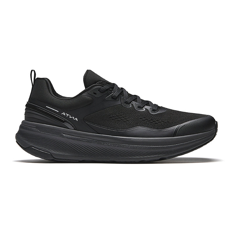 CROSS TRAINING SHOES