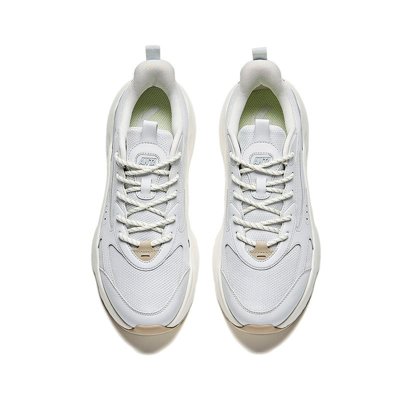 CASUAL SHOES
