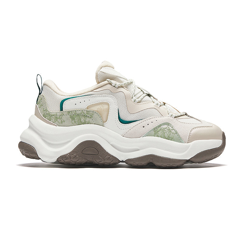 CASUAL SHOES