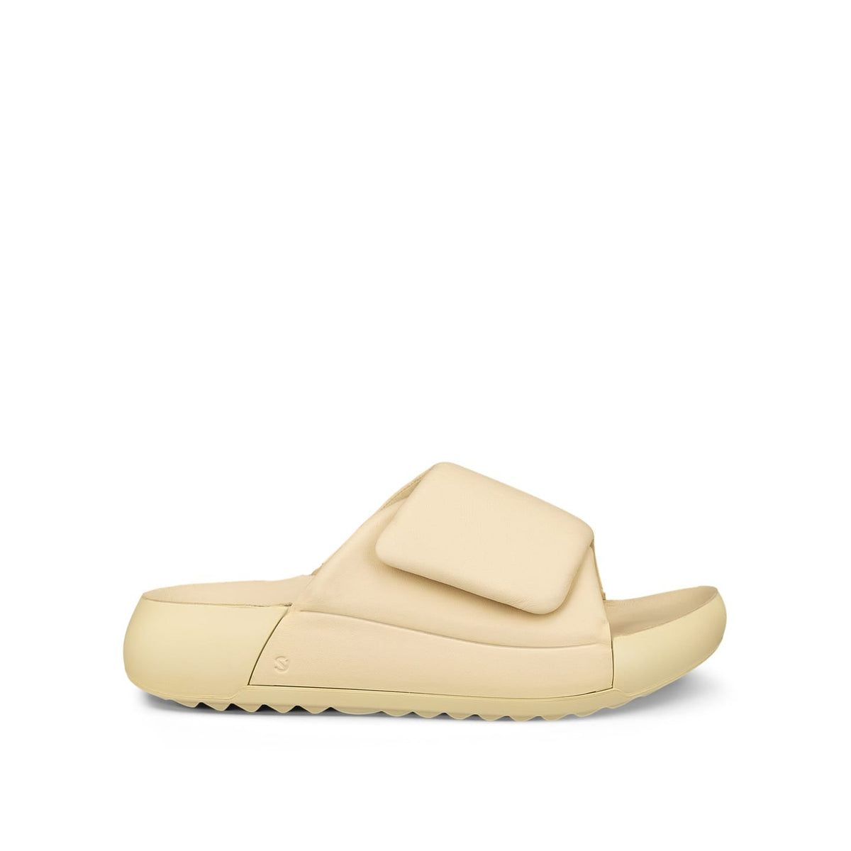 ECCO Cozmo PF Women Straw