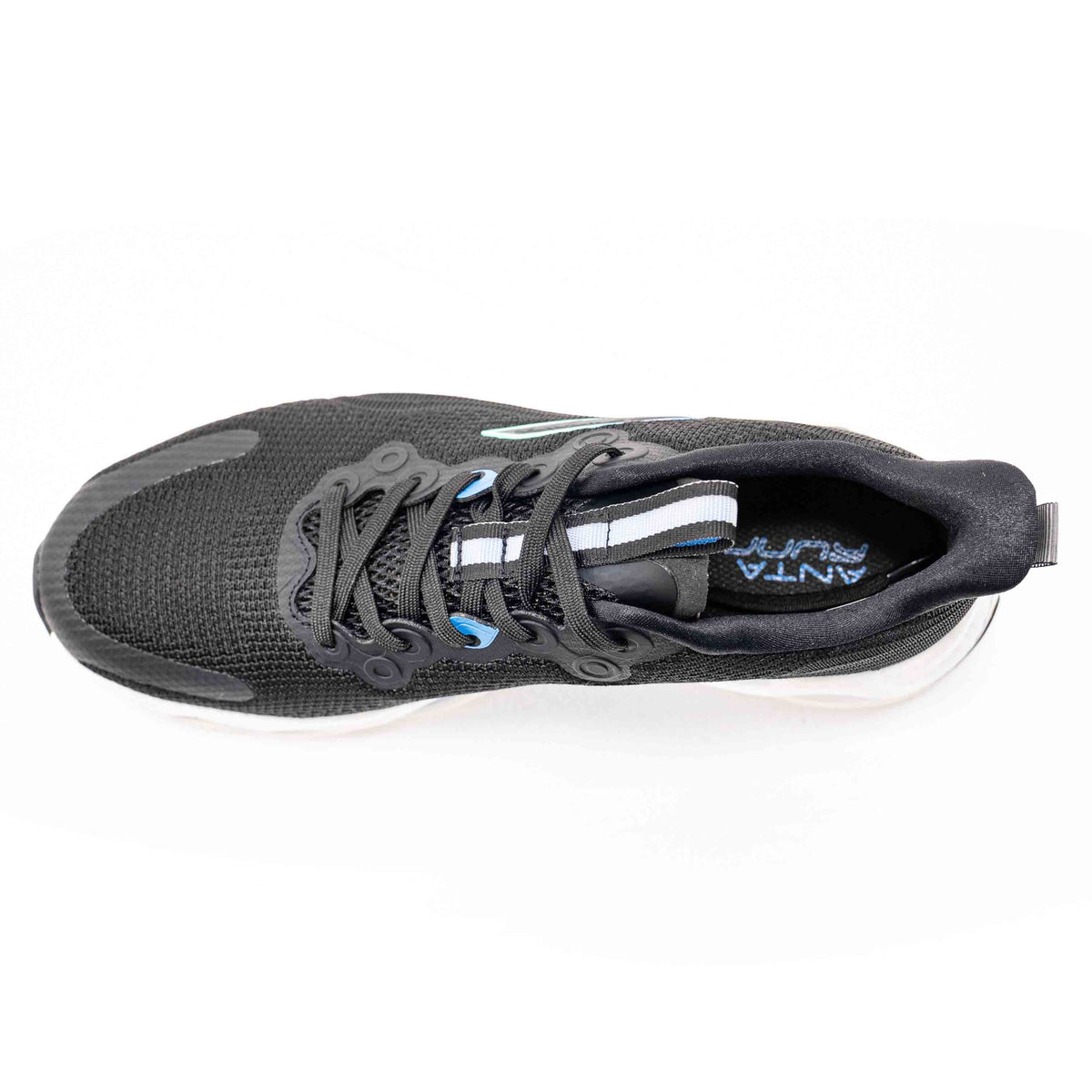 RUNNING SHOES
