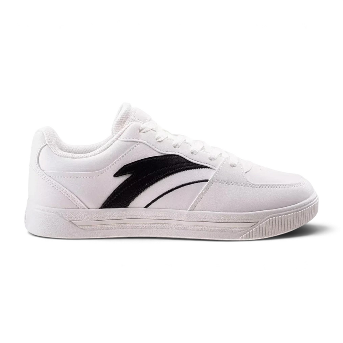 FRG X-GAME men's lifestyle sneakers in white with a bold black side stripe detail and durable rubber sole.