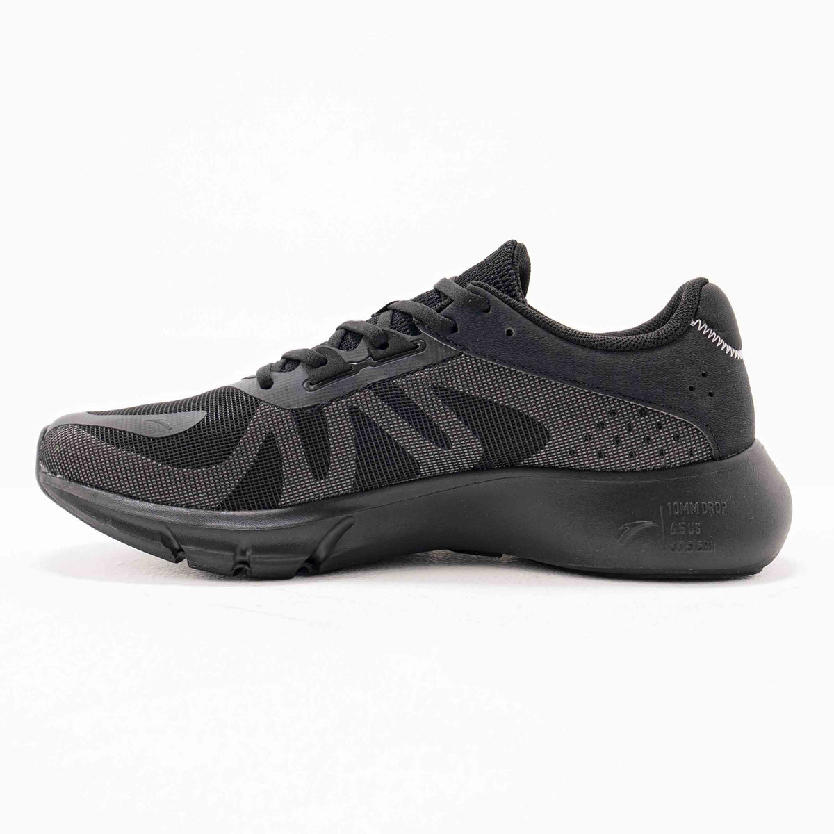 RUNNING SHOES