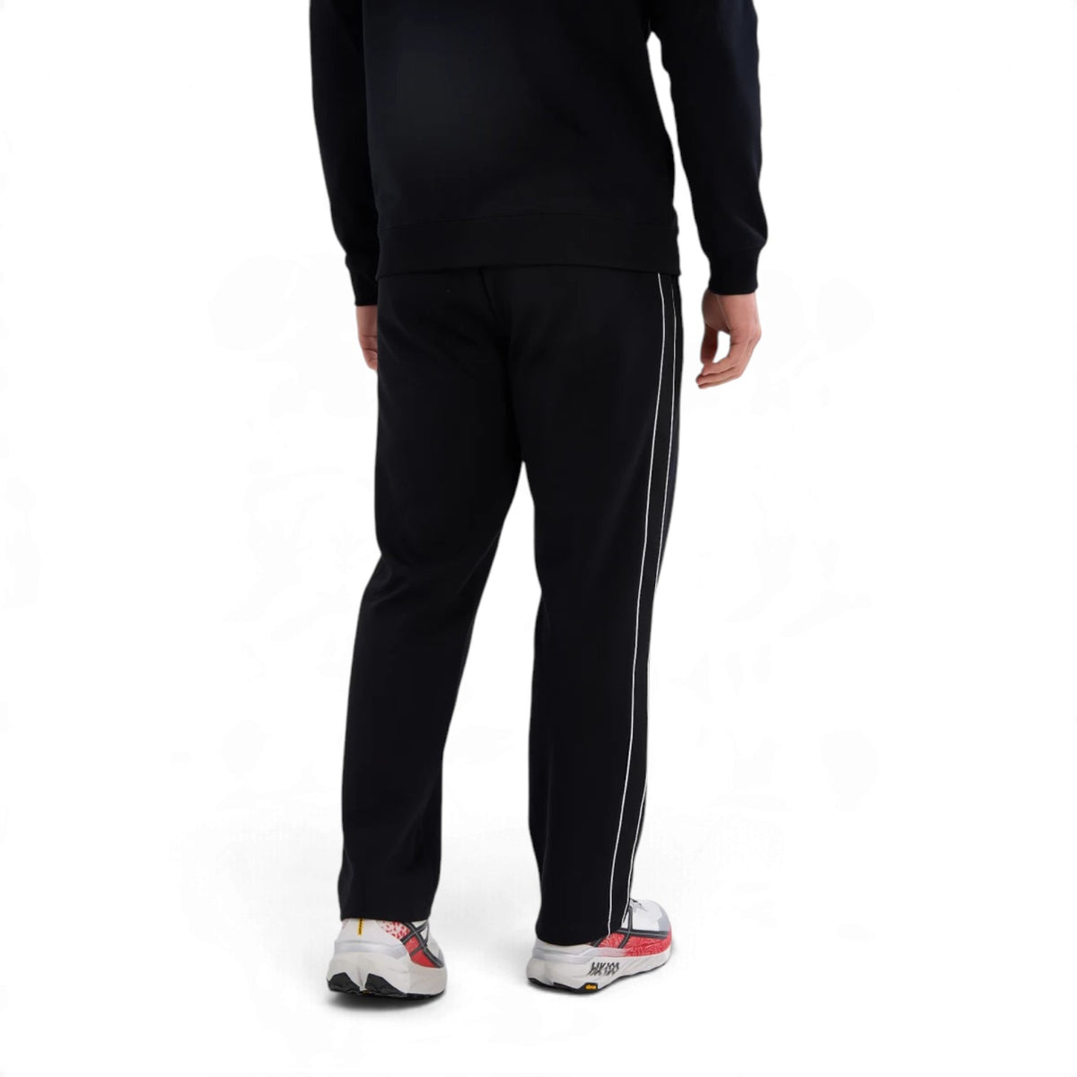 ANTA Men’s TRN ESSENTIAL Knit Track Pants in Black – product view 3
