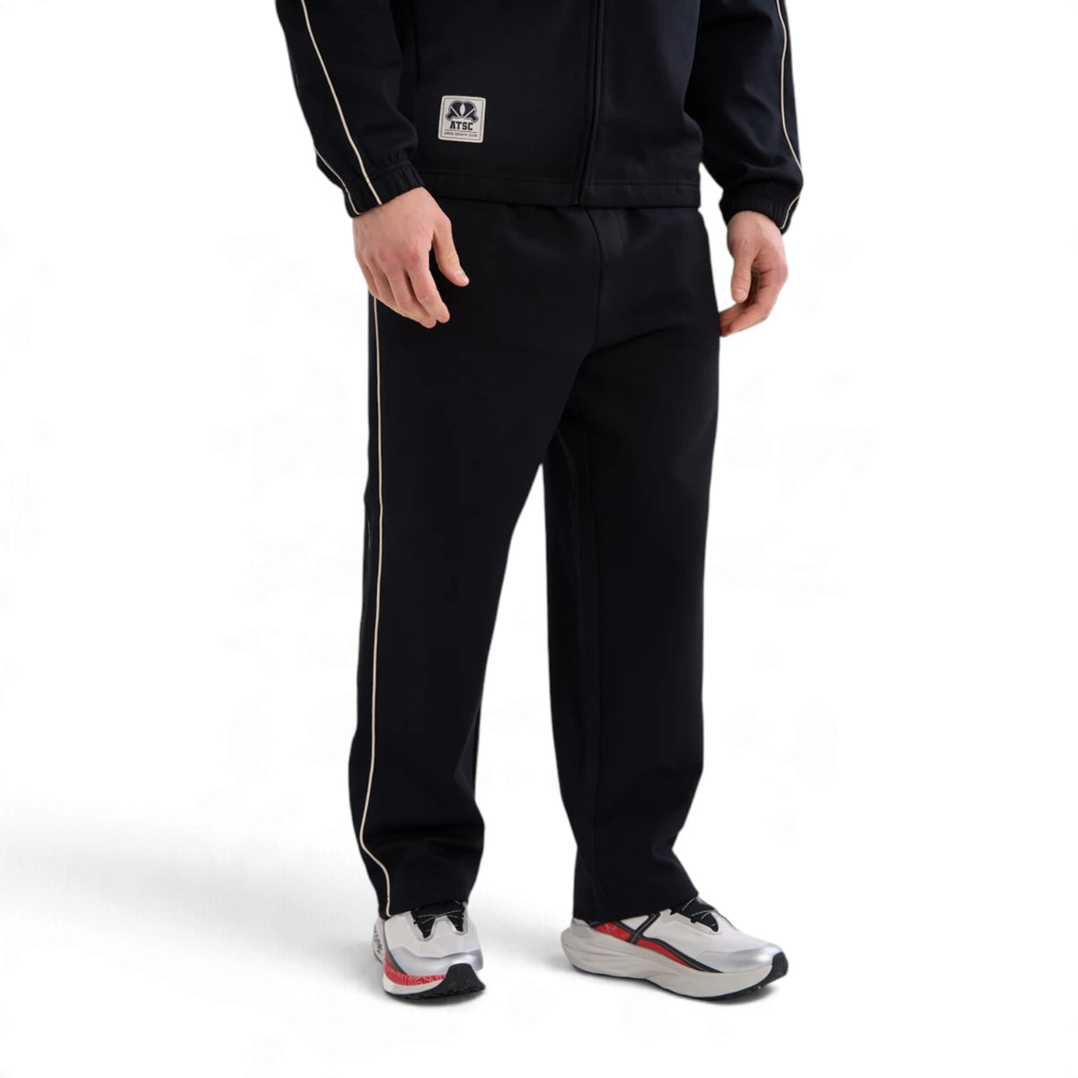 ANTA Men’s SPORTS CLUB Knit Track Pants in Black – product view 3