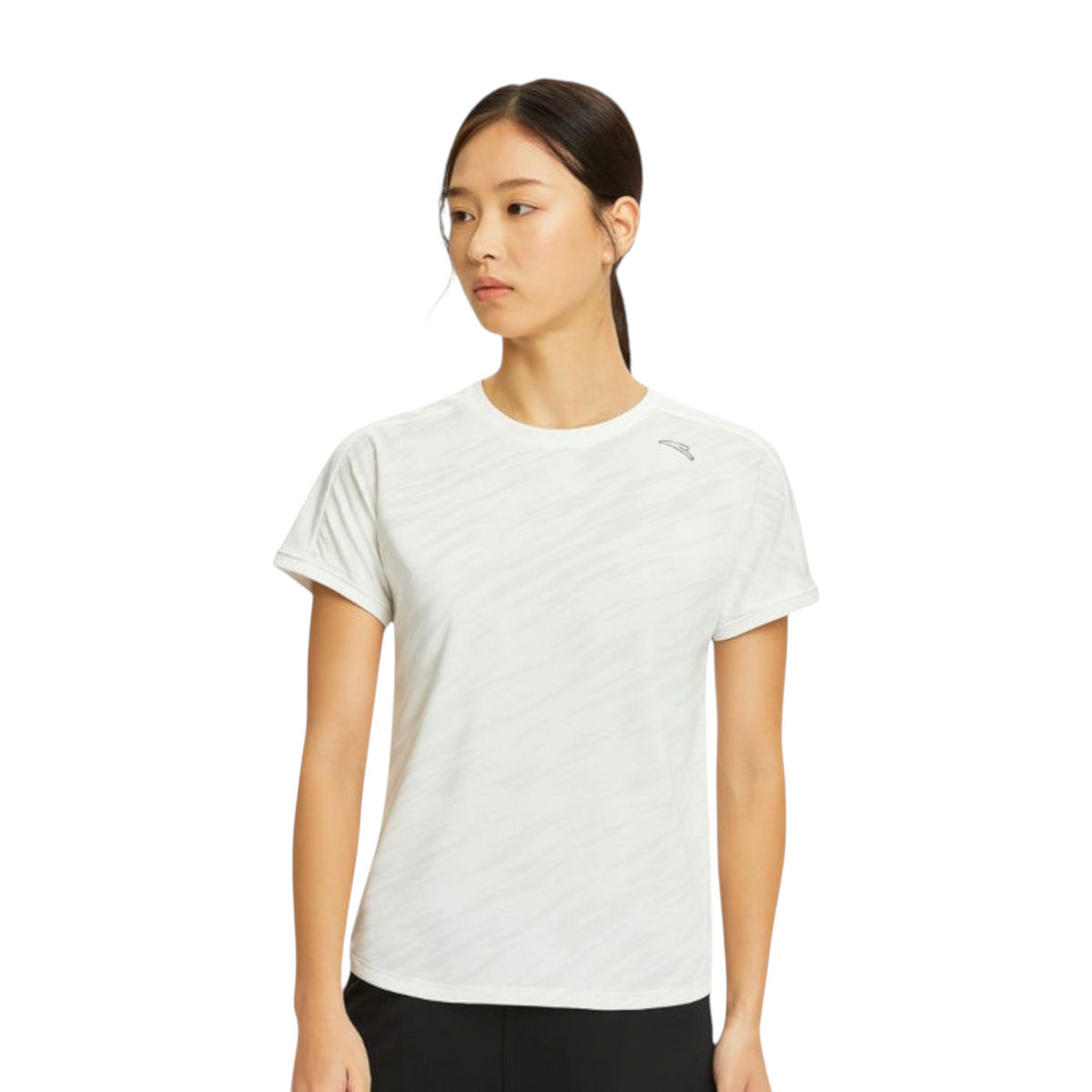 FRG ANTA snow white recycled yarn short sleeve running t-shirt worn by a model for breathable athletic performance