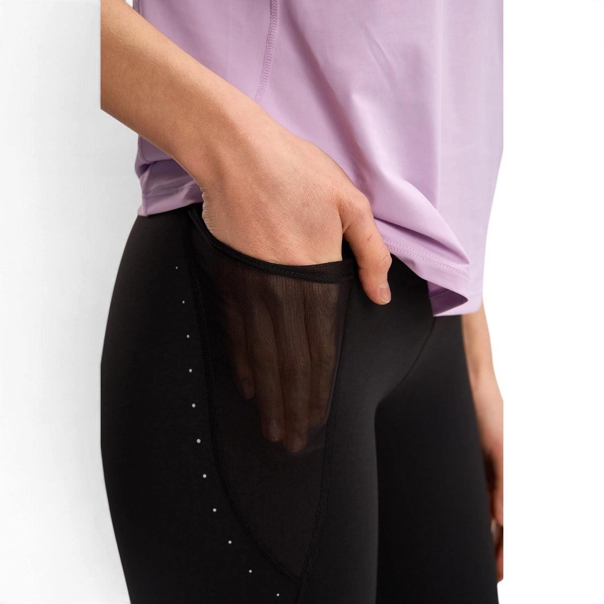 ANTA Women’s Running Tights in Black – product view 7