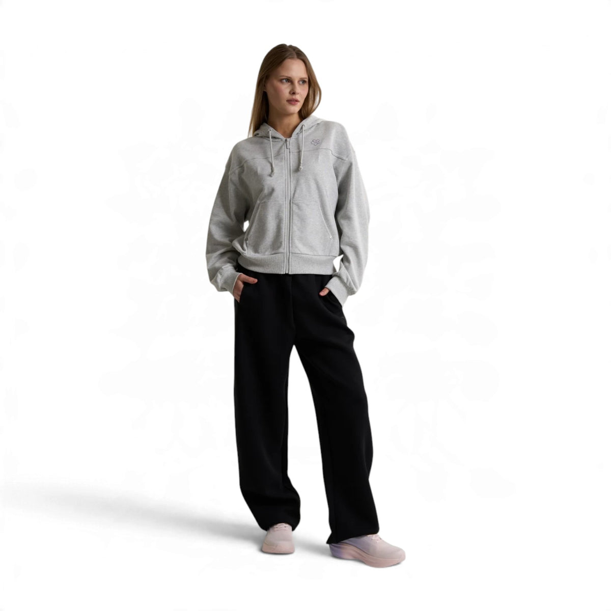 ANTA Women’s SPORTS CLUB Knit Track Pants in Black – product view 3