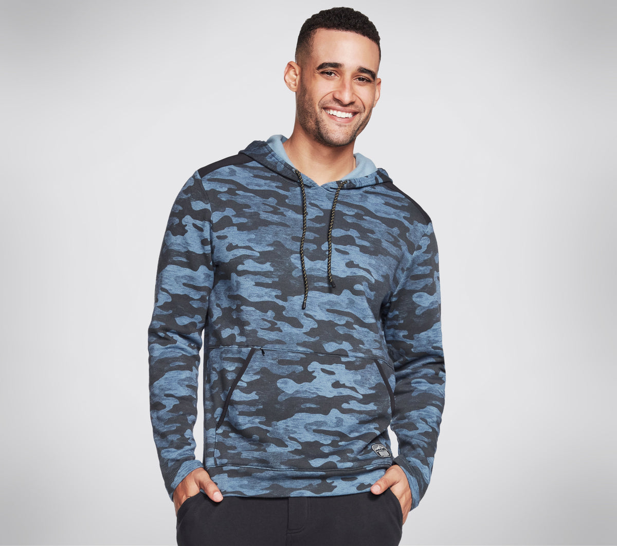 CAMO UTILITY HOODIE