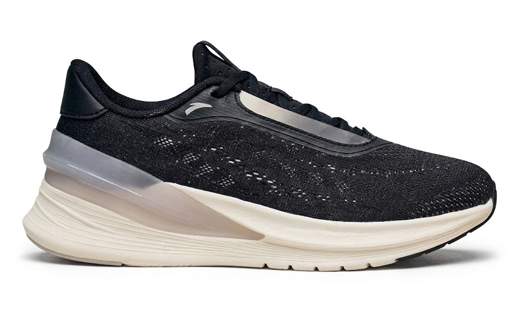 RUNNING SHOES